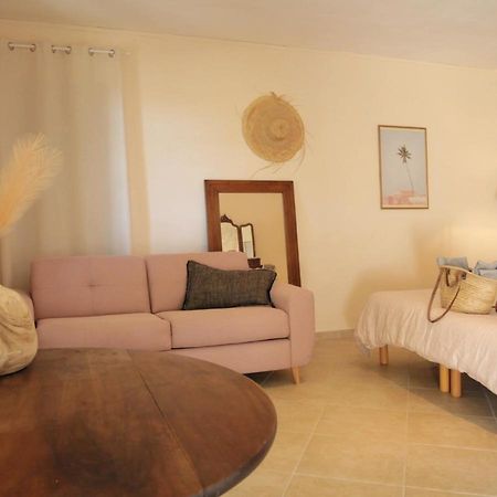 Maison D'Hotes Le Mas Des Vignes Hotel Rochegude  ภายนอก รูปภาพ