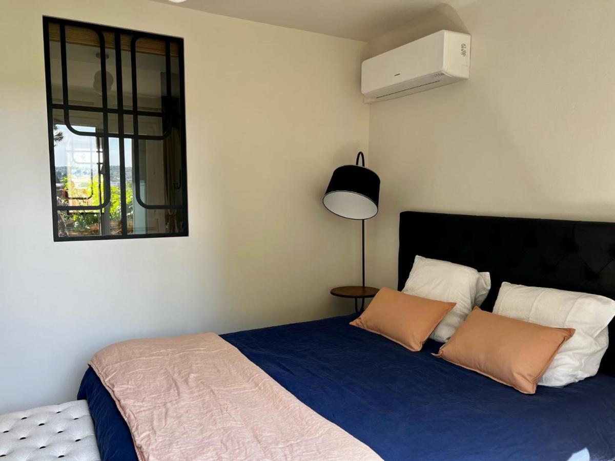Maison D'Hotes Le Mas Des Vignes Hotel Rochegude  ภายนอก รูปภาพ